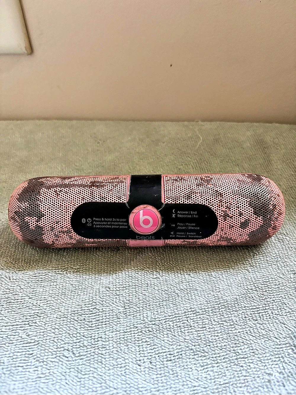 Nicki Minaj Edition Beats Pill Pink Portable Speaker